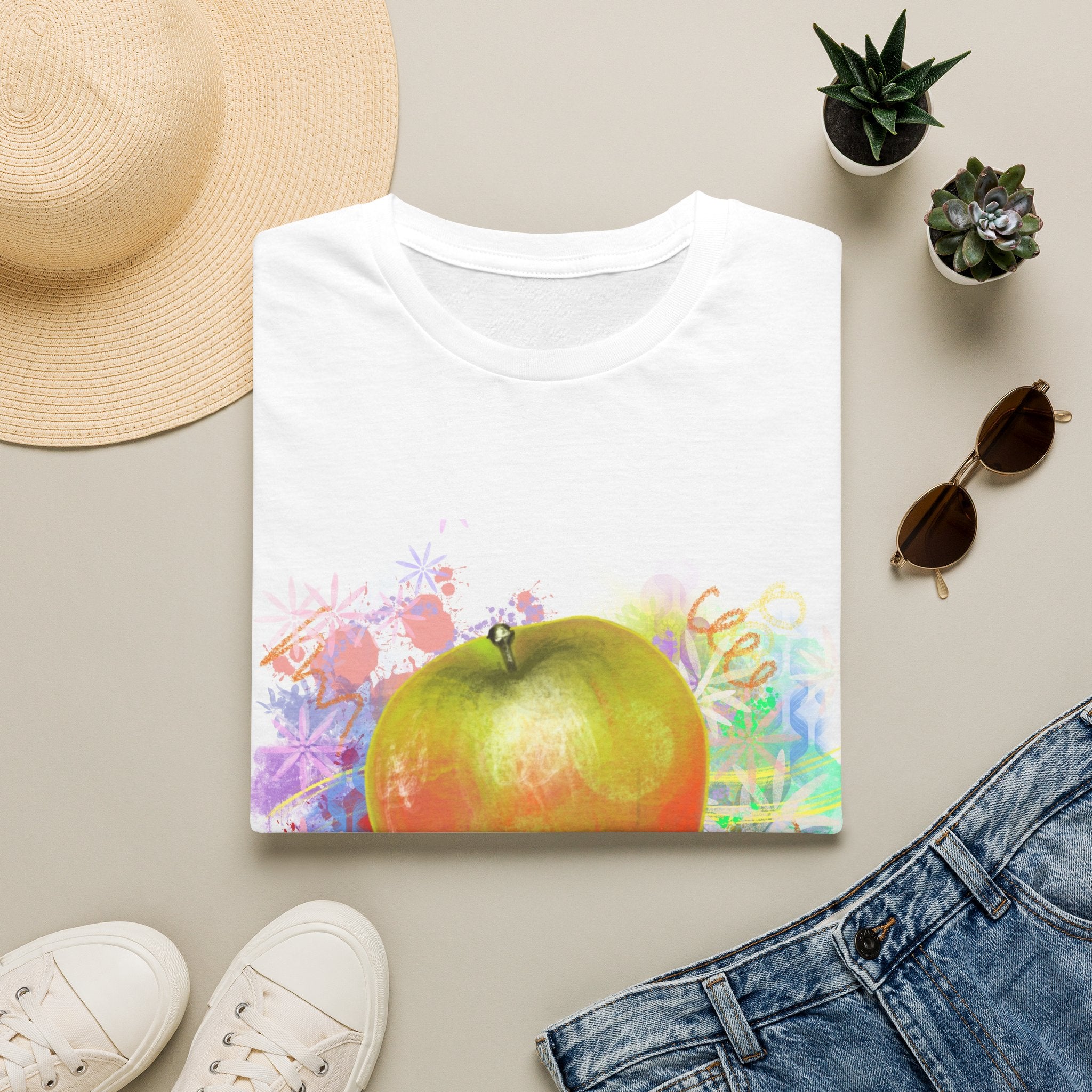 ‘Apple of My Eye’ T-Shirt — Graphic Tee